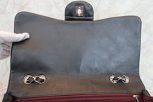 Load image into Gallery viewer, CHANEL Medium Matelasse single flap chain shoulder bag Lambskin Black/Silver hadware Shoulder bag 700090027