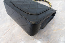 Load image into Gallery viewer, CHANEL Mini Matelasse single flap chain shoulder bag Lambskin Black/Gold hadware Shoulder bag 700080016