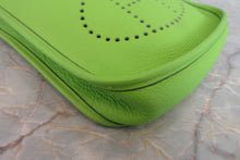 画像をギャラリービューアに読み込む, HERMES/エルメス エブリンTPM トリヨンクレマンス アップルグリーン ショルダーバッグ 700050085