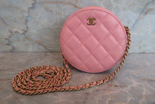 Load image into Gallery viewer, CHANEL Matelasse round chain shoulder bag Lambskin Pink/Gold hadware Shoulder bag 700090023