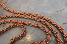 Load image into Gallery viewer, CHANEL Matelasse round chain shoulder bag Lambskin Pink/Gold hadware Shoulder bag 700090023