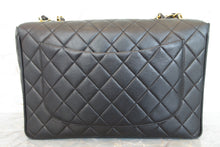 Load image into Gallery viewer, CHANEL Medium Matelasse single flap chain shoulder bag Lambskin Black/Gold hadware Shoulder bag 700080168