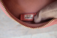 Load image into Gallery viewer, CHANEL Matelasse round chain shoulder bag Lambskin Pink/Gold hadware Shoulder bag 700090023