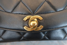 Load image into Gallery viewer, CHANEL  Diana matelasse chain shoulder bag Lambskin Black/Gold hadware Shoulder bag 700090028