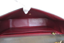 Load image into Gallery viewer, CHANEL Medium Matelasse single flap chain shoulder bag Lambskin Black/Gold hadware Shoulder bag 700080168