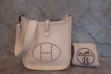 画像をギャラリービューアに読み込む, HERMES/エルメス エブリンTPM トリヨンクレマンス ナタ Z刻印 ショルダーバッグ 800020067