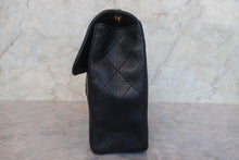 Load image into Gallery viewer, CHANEL Medium Matelasse single flap chain shoulder bag Lambskin Black/Gold hadware Shoulder bag 700120199