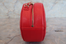 Load image into Gallery viewer, CHANEL Matelasse round chain shoulder bag Caviar skin Red/Gold hadware Shoulder bag 700090026