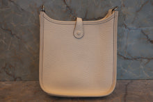 画像をギャラリービューアに読み込む, HERMES/エルメス エブリンTPM トリヨンクレマンス ナタ Z刻印 ショルダーバッグ 800020067