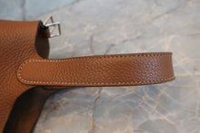 Load image into Gallery viewer, HERMES PICOTIN LOCK PM Clemence leather Gold □P Engraving Hand bag 700050065