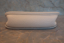 Load image into Gallery viewer, HERMES EVELYNE TPM Clemence leather Nata Z Engraving Shoulder bag 800020067