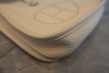 Load image into Gallery viewer, HERMES EVELYNE TPM Clemence leather Nata Z Engraving Shoulder bag 800020067