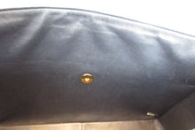 Load image into Gallery viewer, CHANEL Medium Matelasse single flap chain shoulder bag Caviar skin Black/Gold hadware Shoulder bag 700080152