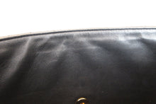 Load image into Gallery viewer, CHANEL Medium Matelasse single flap chain shoulder bag Caviar skin Black/Gold hadware Shoulder bag 700080152