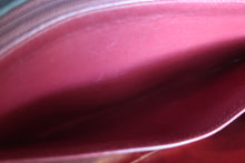 Load image into Gallery viewer, CHANEL Medium Matelasse single flap chain shoulder bag Lambskin Black/Gold hadware Shoulder bag 700120199