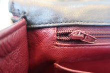 Load image into Gallery viewer, CHANEL Medium Matelasse single flap chain shoulder bag Lambskin Black/Gold hadware Shoulder bag 700120199