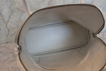 將圖片載入圖庫檢視器 HERMES/エルメス ボリード35 トリヨンクレマンス ホワイト □H刻印 ショルダーバッグ 700100055