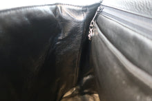 将图片加载到图库查看器,CHANEL/香奈儿 CF 梯形 手提包 荔枝皮 Black/Silver hadware(黑色/银色金属) 手提包 800060110