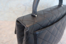 Load image into Gallery viewer, CHANEL Matelasse trapezoid hand bag Caviar skin Black/Silver hadware Hand bag 700120159