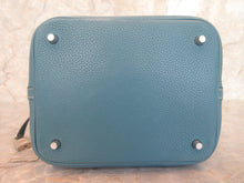 Load image into Gallery viewer, HERMES PICOTIN LOCK MM Clemence leather Blue jean □P Engraving Hand bag 600110208