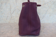 将图片加载到图库查看器,HERMES GARDEN PARTY PM Negonda leather Cassis □O刻印 Tote bag 700110111