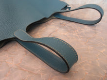 Load image into Gallery viewer, HERMES PICOTIN LOCK MM Clemence leather Blue jean □P Engraving Hand bag 600110208