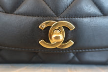 将图片加载到图库查看器,CHANEL/香奈儿 戴妃 CF 链条包 羊皮 Black/Gold hadware(黑色/金色金属) 肩背包 800030093