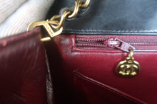 将图片加载到图库查看器,CHANEL/香奈儿 戴妃 CF 链条包 羊皮 Black/Gold hadware(黑色/金色金属) 肩背包 800030093