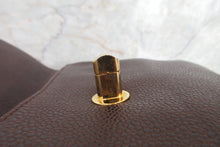 Load image into Gallery viewer, CHANEL CC mark chain shoulder bag Caviar skin Brown/Gold hadware Shoulder bag 700080115