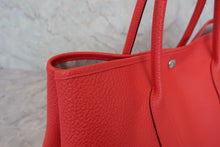 Load image into Gallery viewer, HERMES GARDEN PARTY PM Country leather Rouge casaque X Engraving Tote bag 800040141