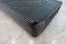 将图片加载到图库查看器,CHANEL/香奈儿 戴妃 CF 链条包 羊皮 Black/Gold hadware(黑色/金色金属) 肩背包 800030078
