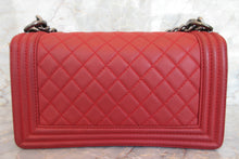 画像をギャラリービューアに読み込む, CHANEL/シャネル ボーイシャネルチェーンショルダーバッグ ソフトキャビアスキン レッド/シルバー金具 ショルダーバッグ 700070069