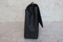 Load image into Gallery viewer, CHANEL Bias stitch chain shoulder bag Caviar skin Black/Gold hadware Shoulder bag 800030067