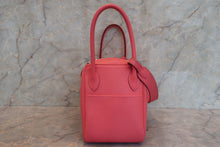 Load image into Gallery viewer, HERMES LINDY 26 Evercolor leather Rose azalee  A Engraving Shoulder bag 700070096