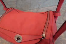 Load image into Gallery viewer, HERMES LINDY 26 Evercolor leather Rose azalee  A Engraving Shoulder bag 700070096