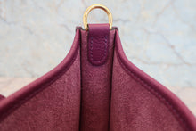 将图片加载到图库查看器,HERMES EVELYNE TPM Clemence leather Anemone Y刻印 Shoulder bag 800080012