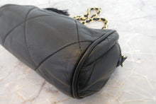 Load image into Gallery viewer, CHANEL CC mark fringe chain shoulder bag Lambskin Black/Gold hadware Shoulder bag 700070076