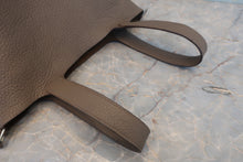 将图片加载到图库查看器,HERMES PICOTIN MM Clemence leather Etoupe gray □L刻印 Etoupe gray 800060170