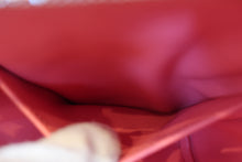 Load image into Gallery viewer, HERMES LINDY 26 Evercolor leather Rose azalee  A Engraving Shoulder bag 700070096