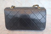 將圖片載入圖庫檢視器 CHANEL/シャネル ミニマトラッセフルフラップチェーンショルダーバッグ ラムスキン ブラック/ゴールド金具 ショルダーバッグ 800030081