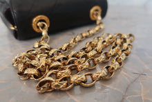 Load image into Gallery viewer, CHANEL Matelasse chain shoulder bag Lambskin Black/Gold hadware Shoulder bag 700120217