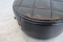 Load image into Gallery viewer, CHANEL Matelasse round chain shoulder bag Lambskin Black/Gold hadware Shoulder bag 700060266