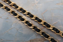 Load image into Gallery viewer, CHANEL Matelasse round chain shoulder bag Lambskin Black/Gold hadware Shoulder bag 700060266