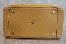 将图片加载到图库查看器,HERMES LINDY 34 Clemence leather Curry □L刻印 Shoulder bag 800070157