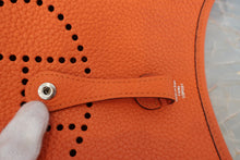 画像をギャラリービューアに読み込む, HERMES/エルメス エブリンTPM トリヨンクレマンス オレンジ X刻印 ショルダーバッグ 700030118