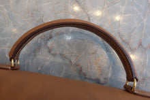 Load image into Gallery viewer, HERMES KELLY 32 Graine Couchevel leather Natural 〇Y Engraving Shoulder bag 700090013