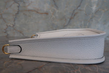 将图片加载到图库查看器,HERMES EVELYNE TPM Clemence leather New white W刻印 Shoulder bag 700020218