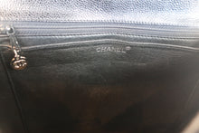 Load image into Gallery viewer, CHANEL Matelasse trapezoid hand bag Caviar skin Black/Silver hadware Hand bag 700120159