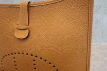 画像をギャラリービューアに読み込む, HERMES/エルメス エブリン1GM アルデンヌ ナチュラル ショルダーバッグ 700110101