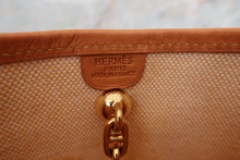 Load image into Gallery viewer, HERMES VESPA PM Toile H/Leather Beige/Natural □A Engraving Shoulder bag 700060223